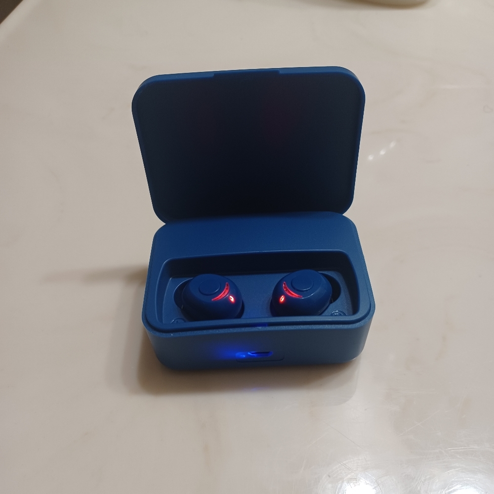 Bluetooth Earbuds